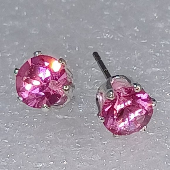 SWAROVSKI ELEMENTS (Light Pink rn-sil 7mm) Stud Earrings In Black Velvet Pouch - Picture 2 of 8